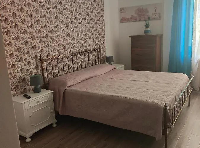 House Lillina ,appartamento Vicino Al Mare Con Privata ,ombrellone E Lettini