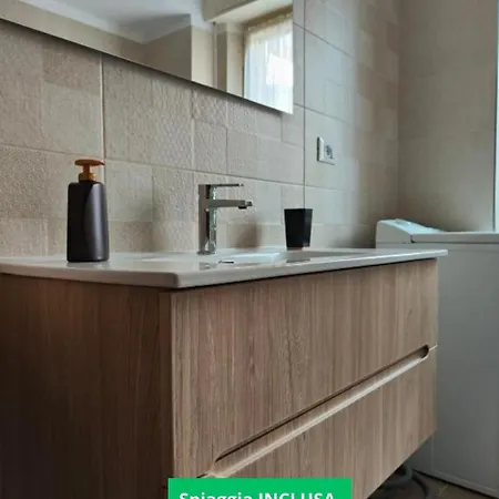 House Lillina ,appartamento Vicino Al Mare Con Privata ,ombrellone E Lettini Σαν Μπενεντέτο ντελ Τρόντο