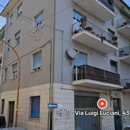 House Lillina ,appartamento Vicino Al Mare Con Privata ,ombrellone E Lettini Appartement *